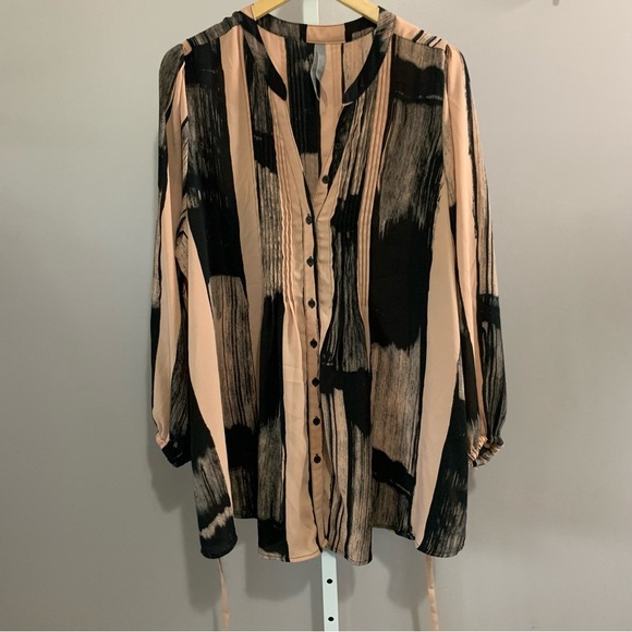 Melissa McCarthy Seven7 Women’s Button Front Blouse  Abstract Print – Size 1X - Picture 5 of 8
